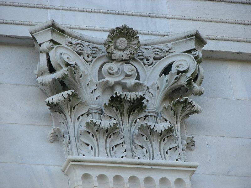 2008-10-12_Tiverton_Newport_Mansions 024.jpg